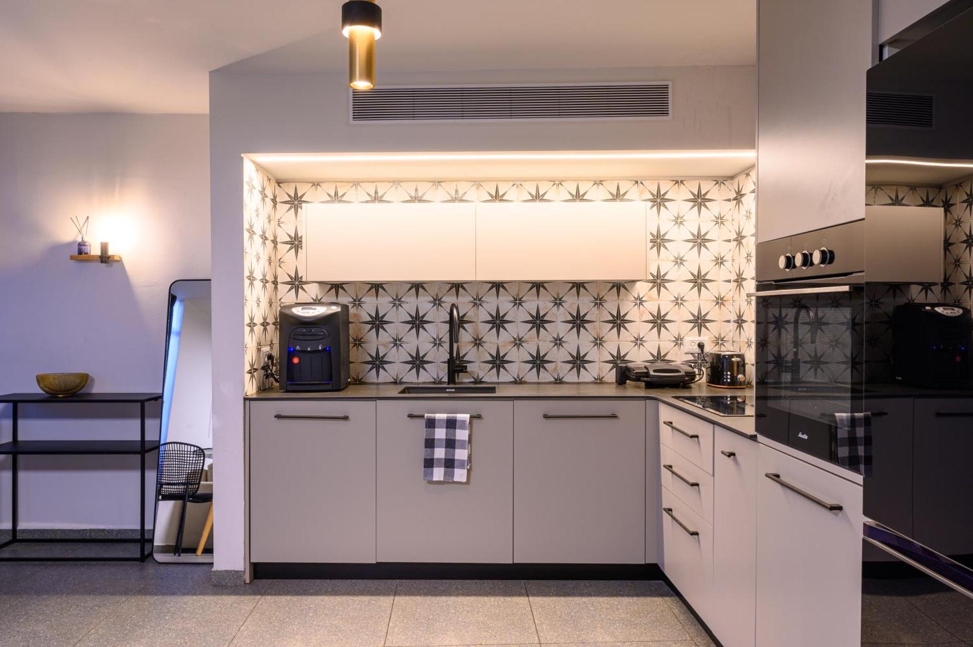 Rokah Luxury Villa At Ramat Hahayal Tel Aviv Pokoj fotografie